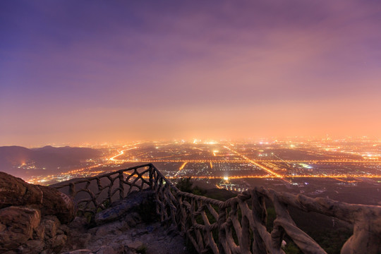 西山远眺北京城西城区夜景