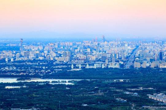 西山远眺北京城西城区全景