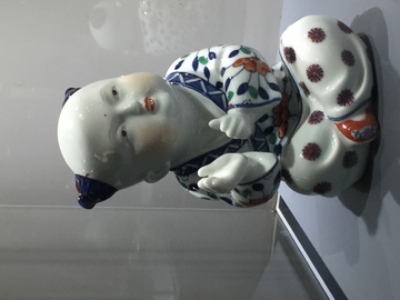 瓷偶