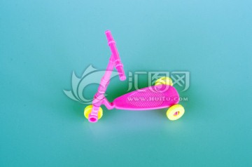 玩具滑板车