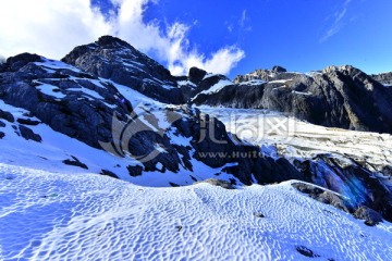 玉龙雪山