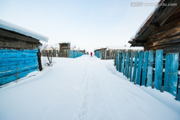 东北乡村雪景