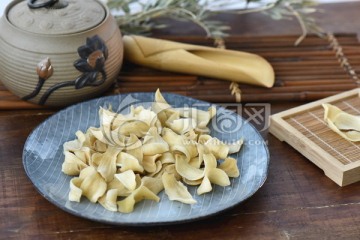 百合