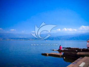 邛海风光