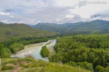 哈纳斯湖景区 新疆风光