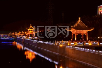 党河风情线夜景