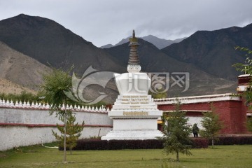 桑耶寺 白色佛塔 四大天王塔