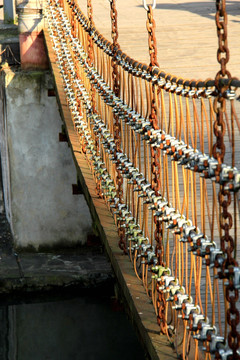 铁链 钢绳 锁扣 铁索桥