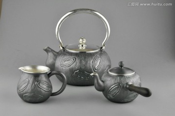 银茶壶