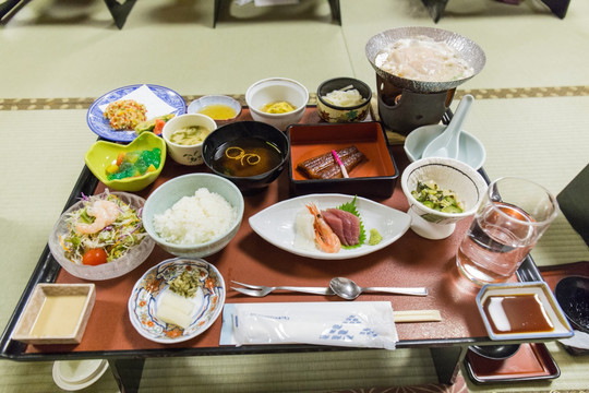 日式餐饮