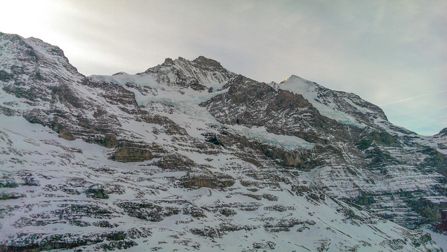 雪山  积雪