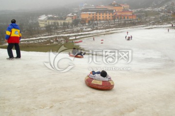 滑雪场 冰雪运动 休闲运动