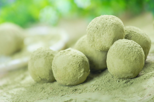 抹茶栗子球