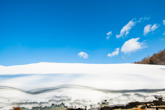 雪乡 雪村 雪中屋顶