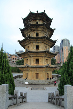 福建莆田南山广化寺释迦文佛塔