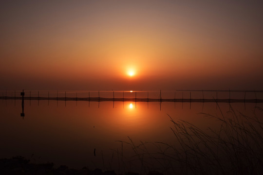 洞庭湖夕阳