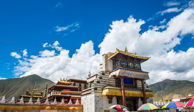 西藏桑耶寺 古建筑 高原