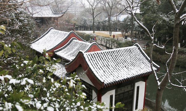 古建筑 冬雪