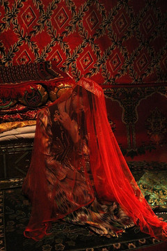 新疆 维吾尔婚礼 新娘