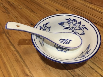 餐具