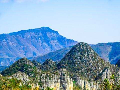 高原群峰