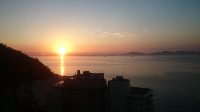 日本太平洋的日出