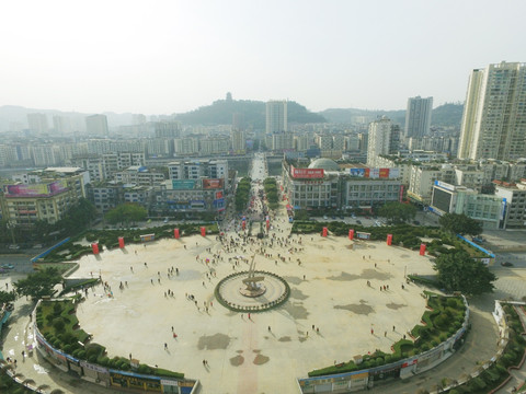 巴人广场鸟瞰图