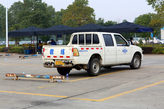 教练车 驾校 蓝盾驾校 学车