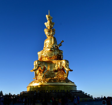 峨眉山 金佛像