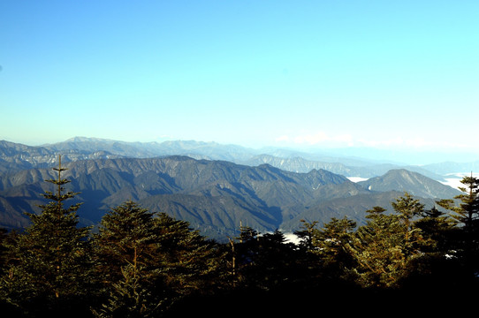 峨眉山 山脉