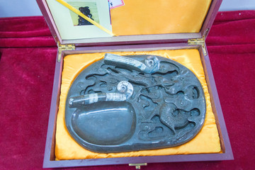化石砚台