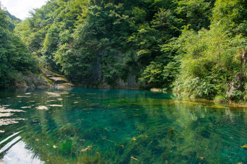 青山绿水素材
