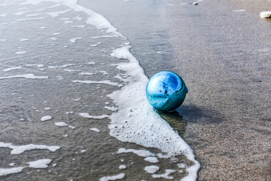 沙滩小球