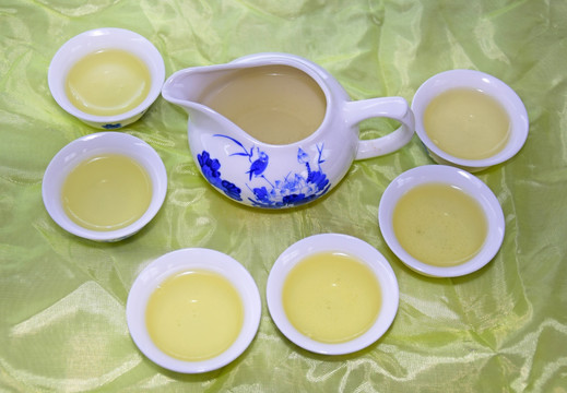 一壶清茶休闲餐饮