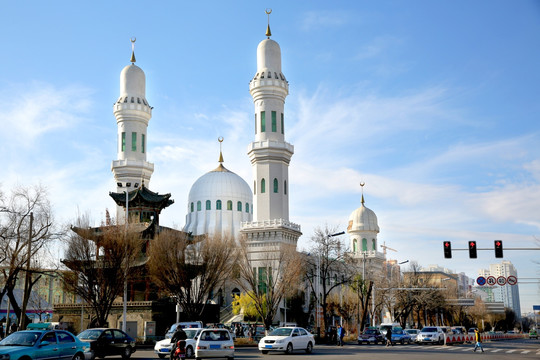 伊宁拜都拉清真寺