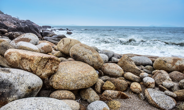 海浪石头