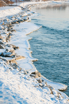 雪景 河岸 冬季