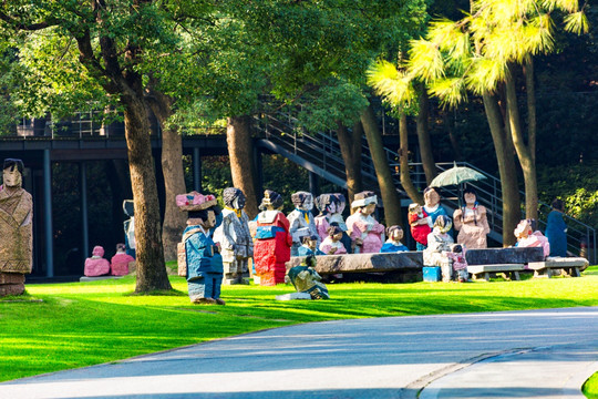 海月湖雕塑公园 日本人像石雕