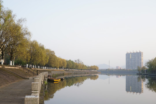 东阳江北