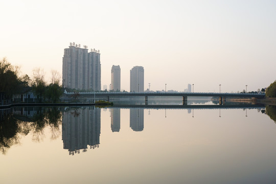 东阳江北