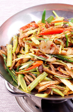 干锅茶树菇