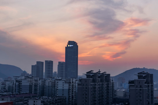 晚霞