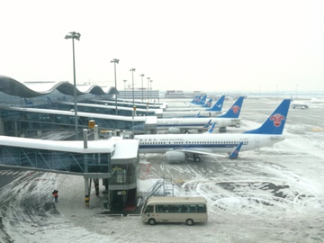 乌鲁木齐机场 冬季的机场