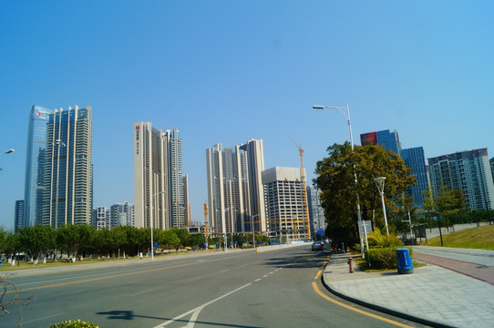 深圳宝安中心区公路建筑景观