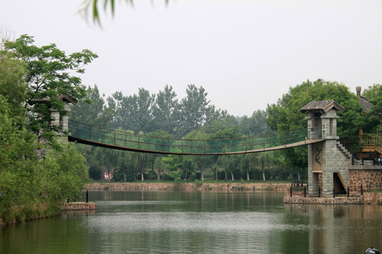 清明上河园的吊桥