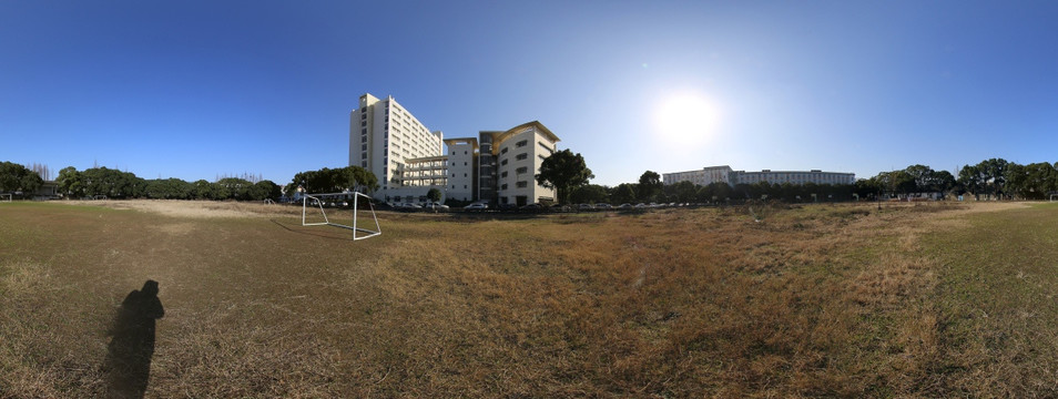 苏州丝绸工学院足球场全景