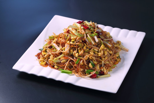 炒豆芽