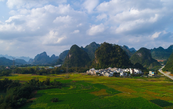 山村 乡村 广西