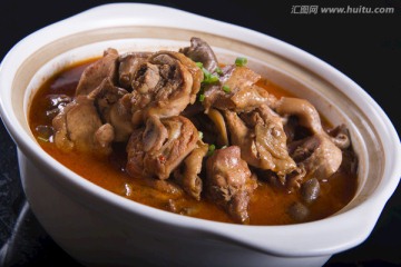 小鸡炖蘑菇