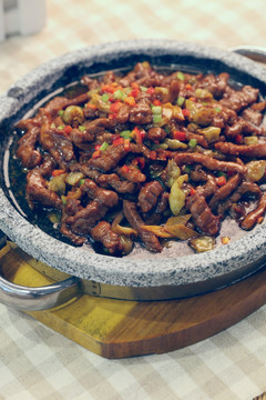 石锅牛柳